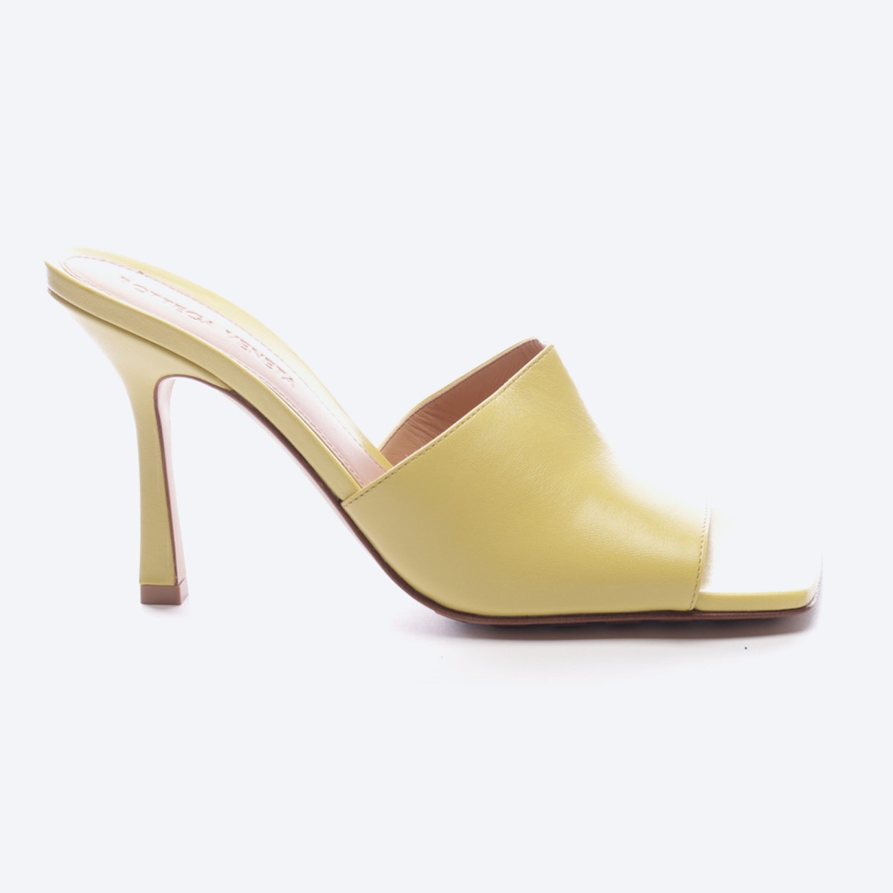 Image 1 of Heeled Sandals in EUR 37 in color Yellow | Vite EnVogue