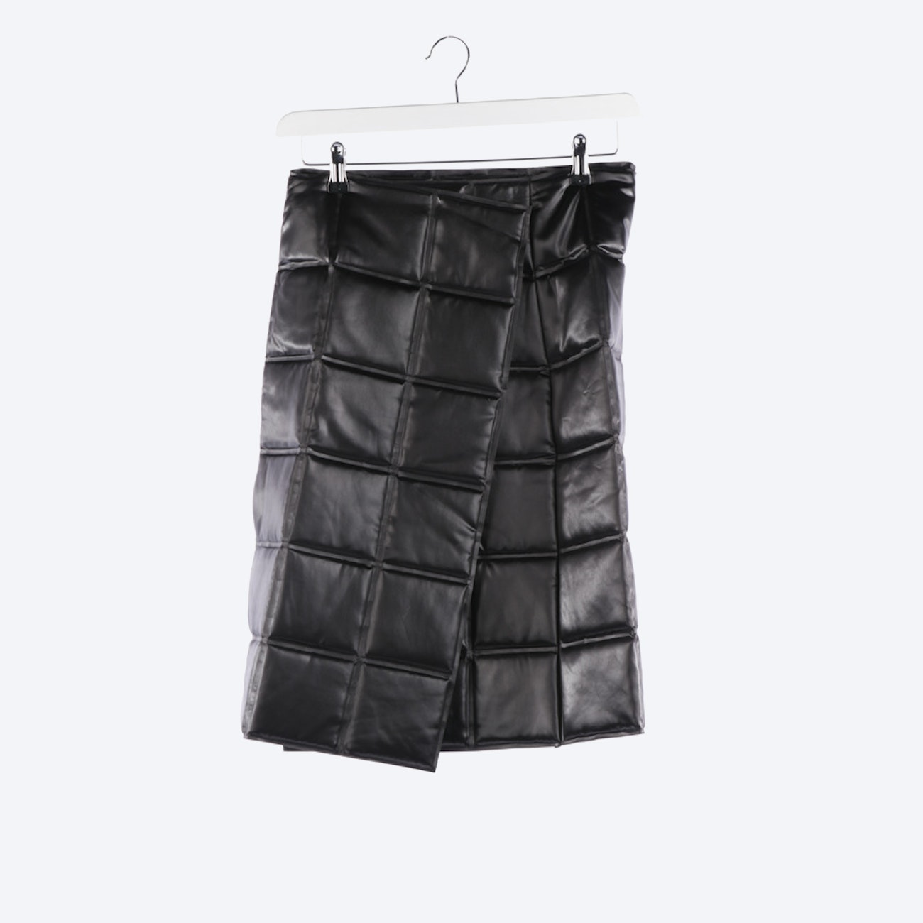 Image 1 of Skirt in 32 in color Black | Vite EnVogue