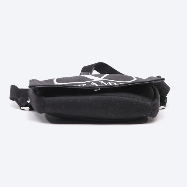Image 3 of Belt Bag in color Black | Vite EnVogue
