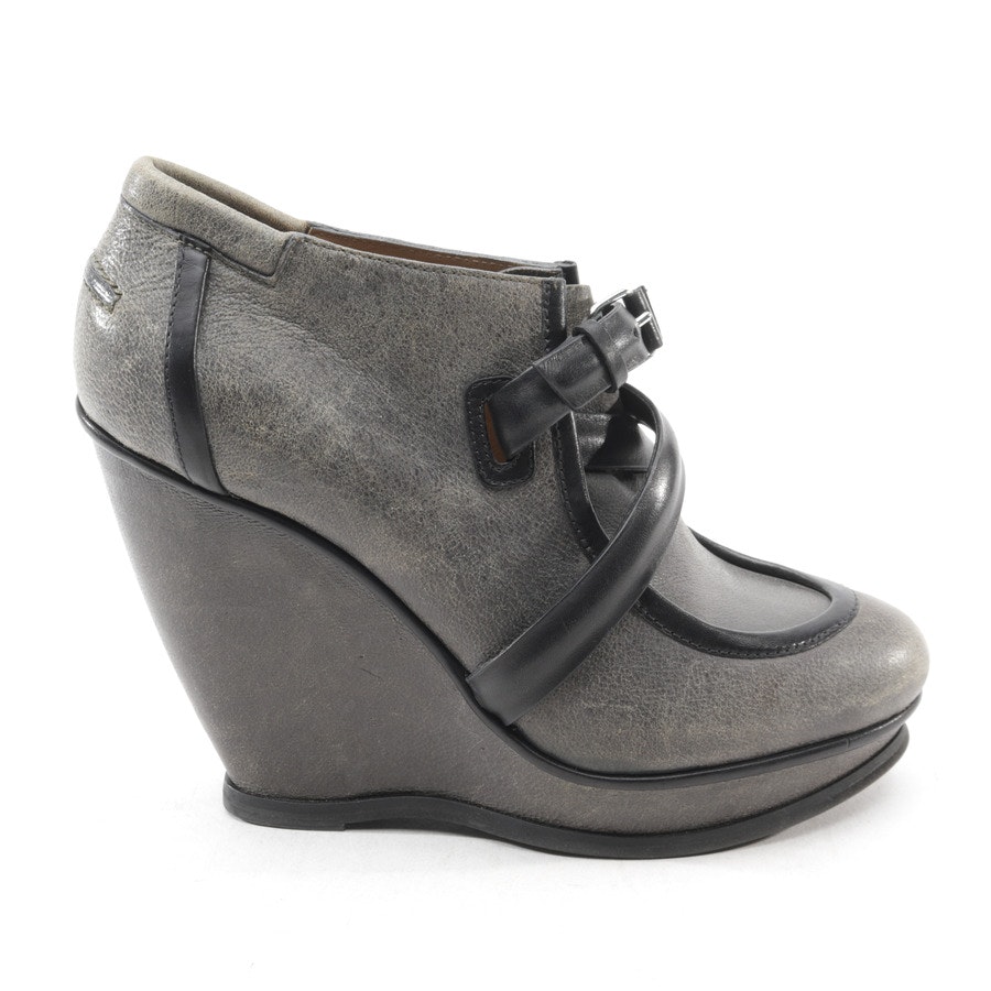 Image 1 of Ankle Boots in EUR 39 in color Gray | Vite EnVogue