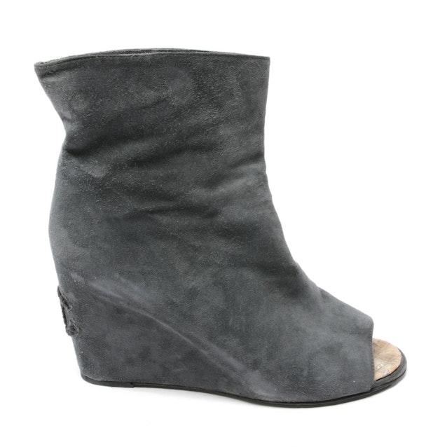 Image 1 of Ankle Boots from Chanel in Teal size 41 EUR | Vite EnVogue
