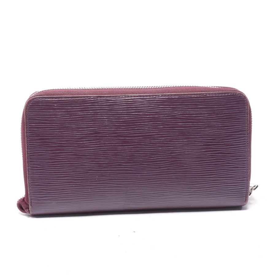 Wallet from Louis Vuitton in Purple