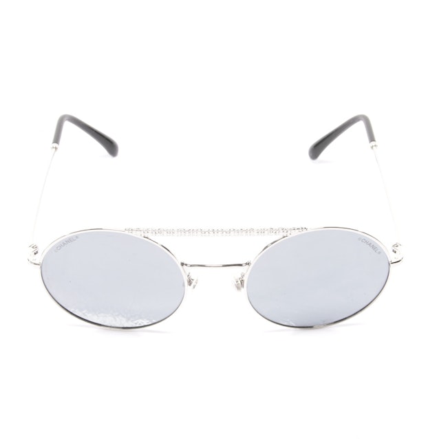 Image 1 of Sunglasses from Chanel in Silver 4232 | Vite EnVogue