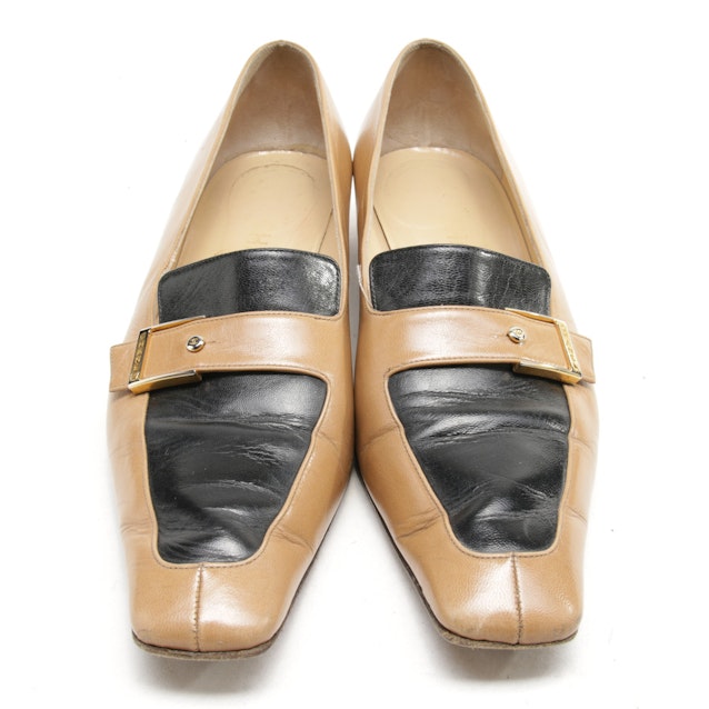 Loafers from Chanel in Brown and Black size 38,5 EUR | Vite EnVogue