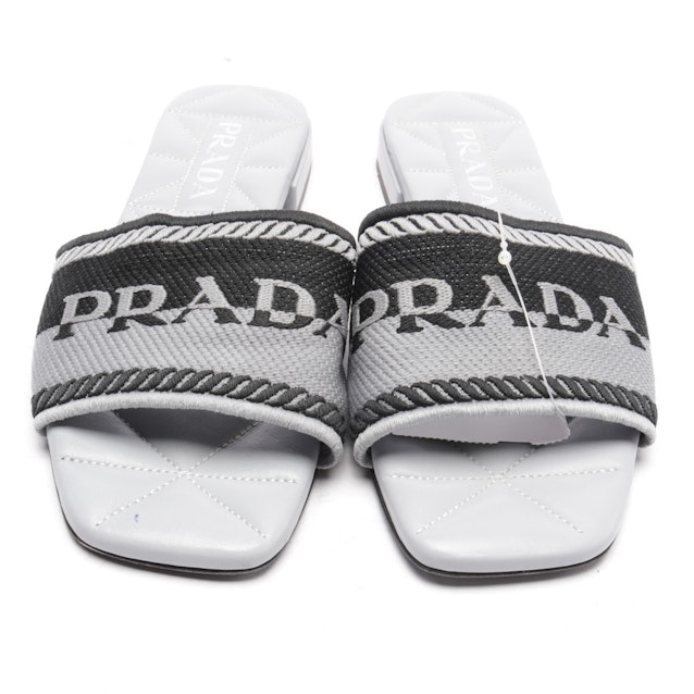 Sandalen von Prada in Grau und Schwarz Gr. 36 EUR | Vite EnVogue