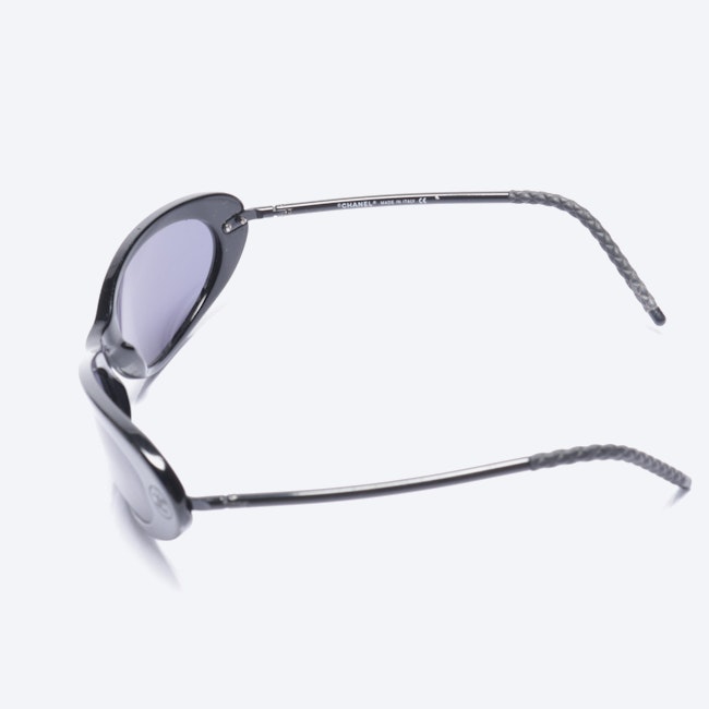 Image 3 of Sunglasses | Vite EnVogue