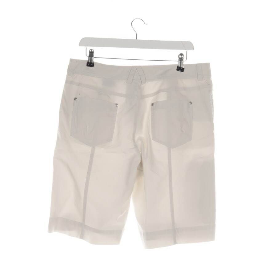 Image 2 of Shorts in 42 in color Gray | Vite EnVogue