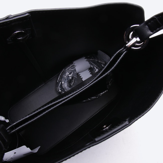 Image 3 of Handbag in color Black | Vite EnVogue