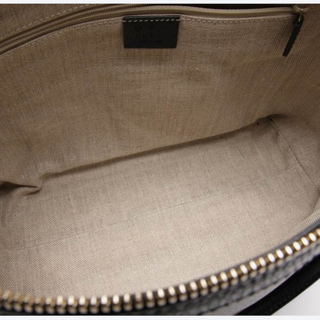 Image 5 of Handbag in color Black | Vite EnVogue