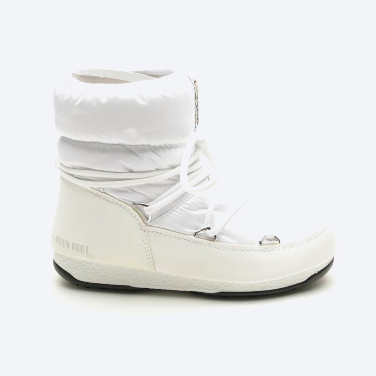 Image 1 of Winter Boots in EUR 36 in color White | Vite EnVogue