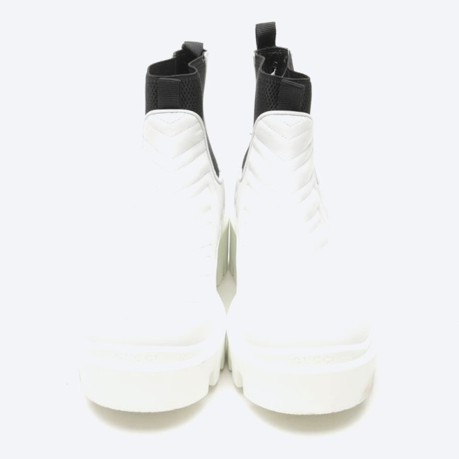 Image 2 of Chelsea Boots in EUR 39.5 in color White | Vite EnVogue
