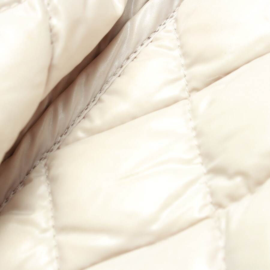 Image 4 of Quilted Jacket in 42 in color White | Vite EnVogue