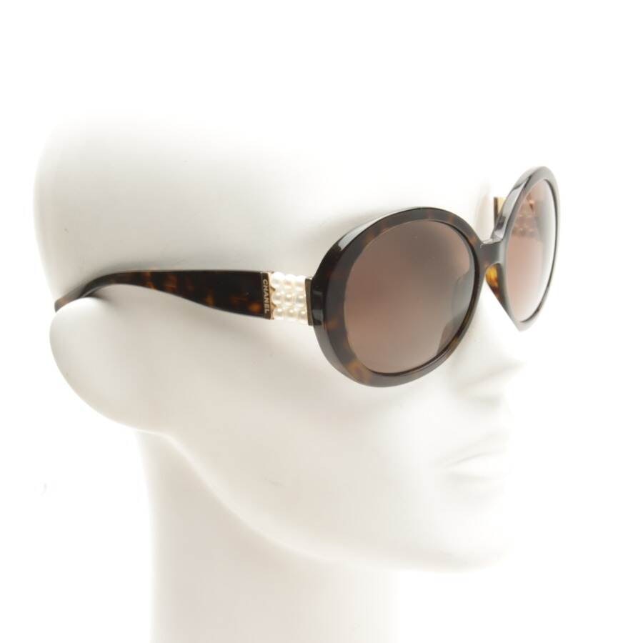 Buy Chanel oval in brown  Sunglasses at Vite EnVogue