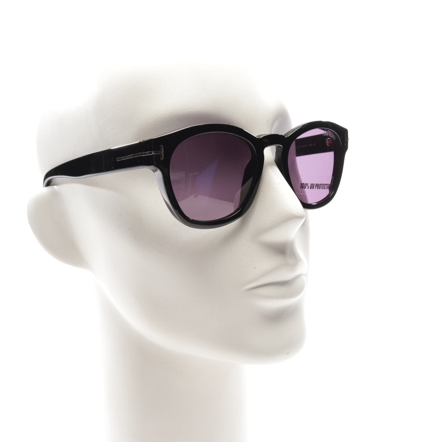 Buy Tom Ford oval in black | Sunglasses at Vite EnVogue