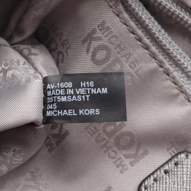 Buy Michael Kors dead in Metallics | Handbags at Vite EnVogue
