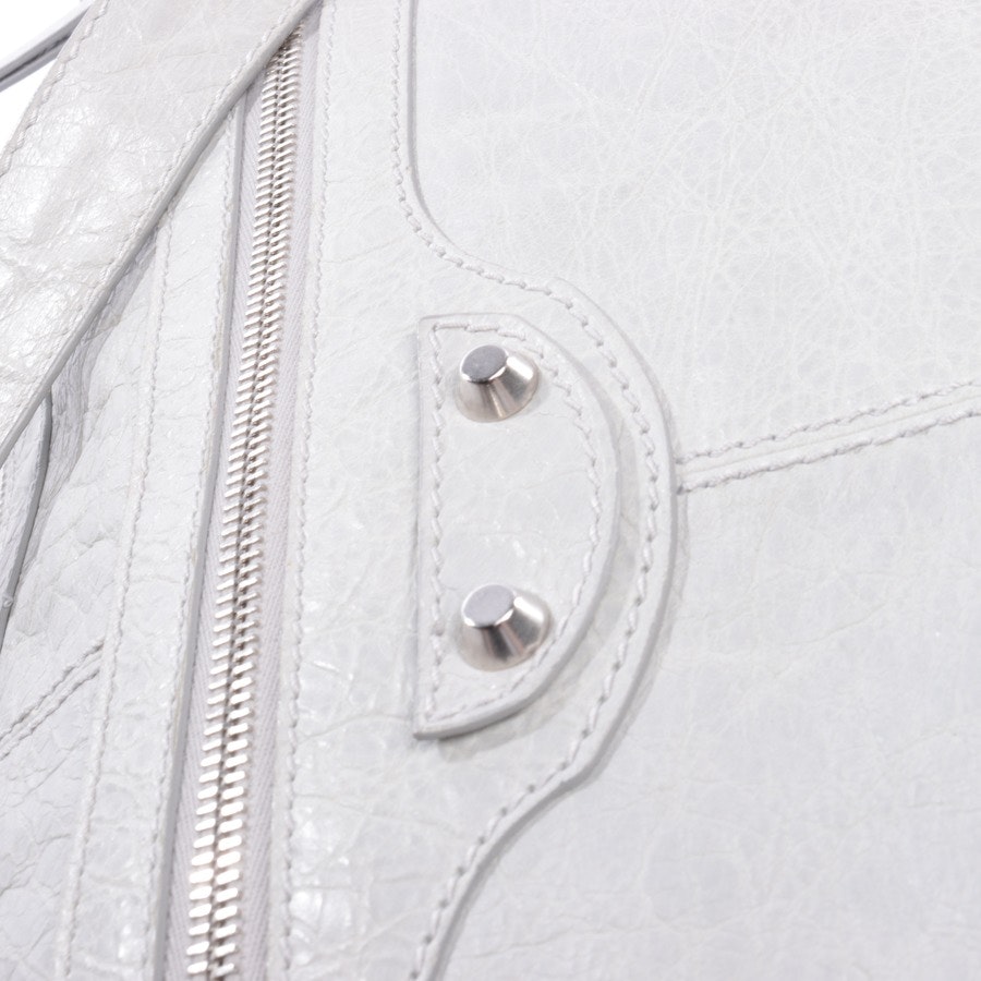 Image 9 of Shoulder Bag in color Gray | Vite EnVogue