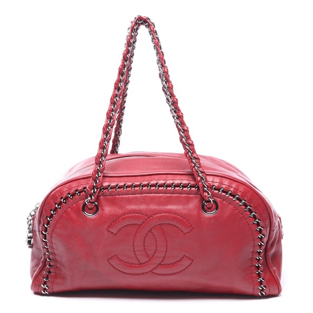 Image 1 of shoulder / messenger bag from Chanel in Bordeaux Luxe Ligne Bowler | Vite EnVogue