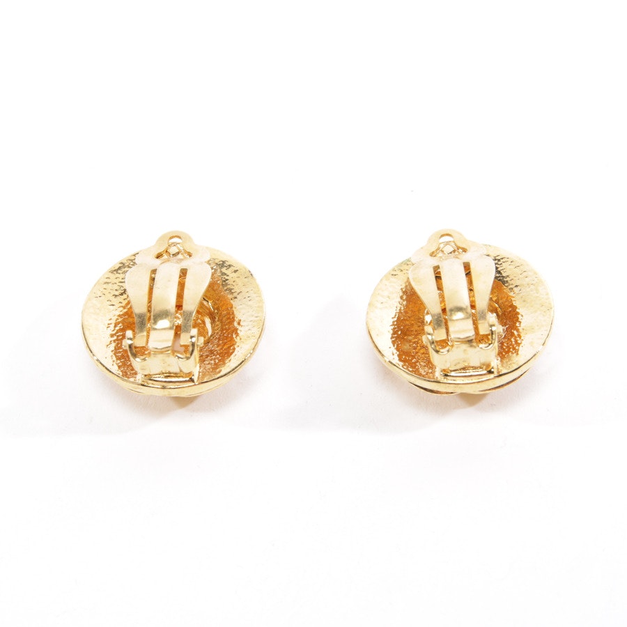 Earrings from Chanel in Gold
